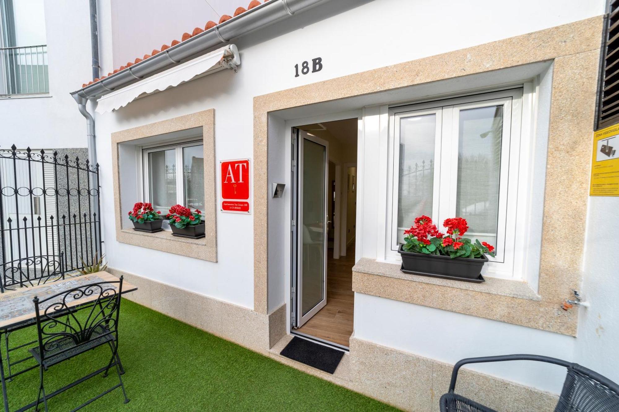Apartamentos San Lazaro Santiago de Compostela Exterior photo